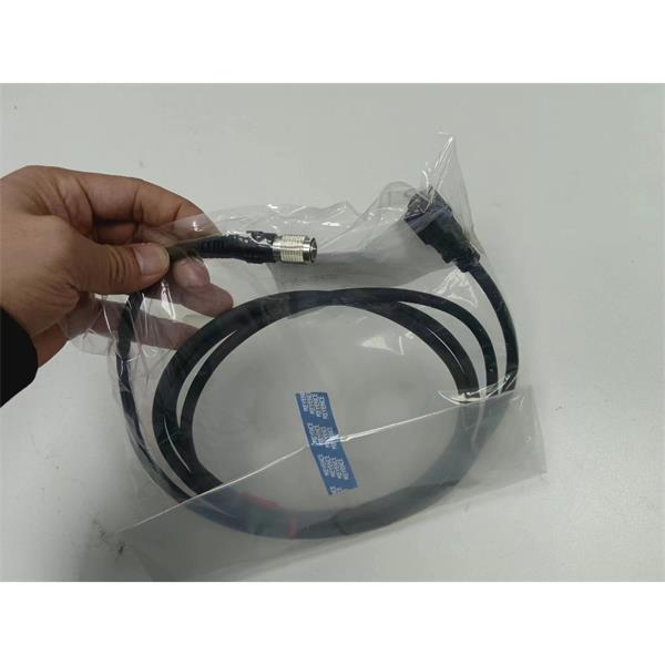 日本KEYENCE基恩士LK-G5000高精度CMOS激光位移傳感器主模塊LK-G5001V*1*2