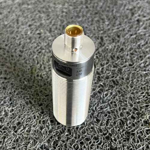 德國(guó)IFM易福門光電傳感器精巧型矩形設(shè)計(jì)O7E203