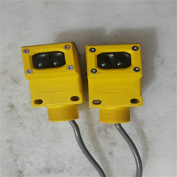 BANNER邦納QS18系列全能型光電傳感器QS18VP6XLPQ8